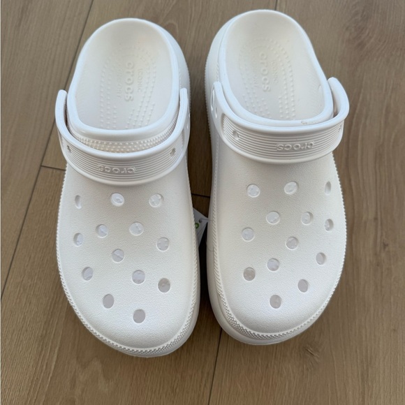 CROCS Platform Mega Crush Mens 7 / Women 9 Classic Crush Clog Sandals Shoes - Picture 3 of 5